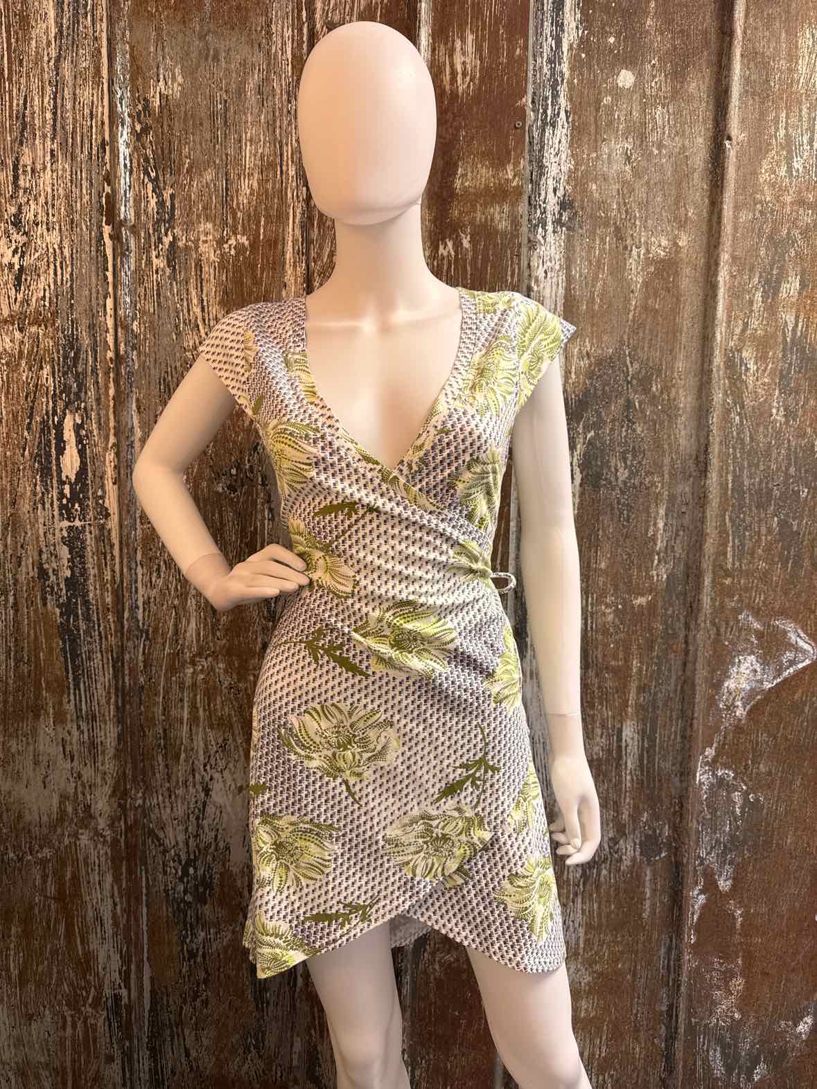 Daily Practice Size Medium Blue & Green Dress