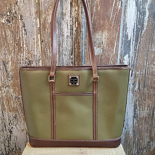 Dooney and Bourke Purse