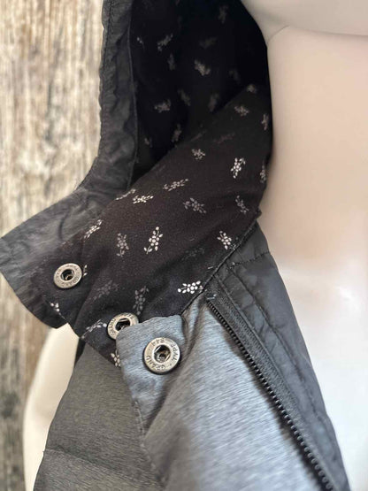 Woolrich Size small Gray Vest