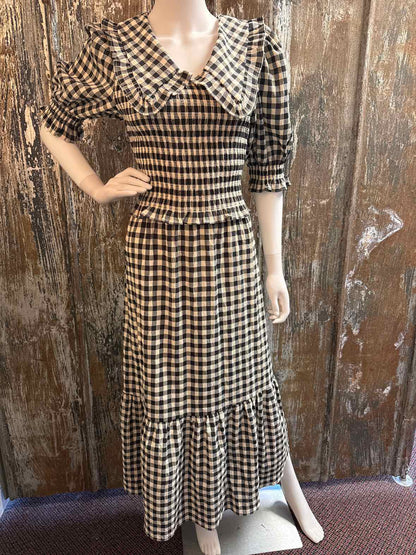 Moon River Size Medium black check Dress