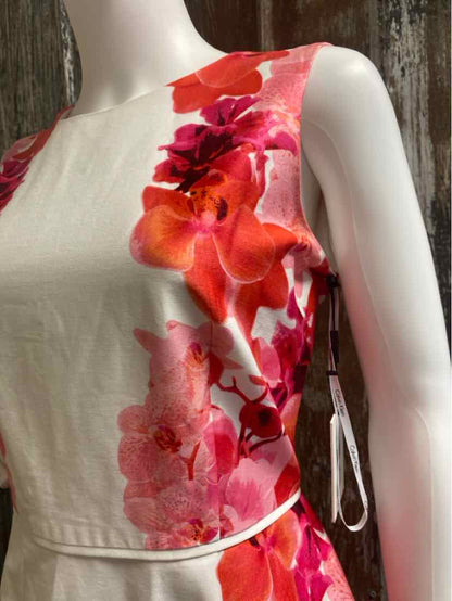 Calvin Klein Size 10 (Medium) pink floral Dress