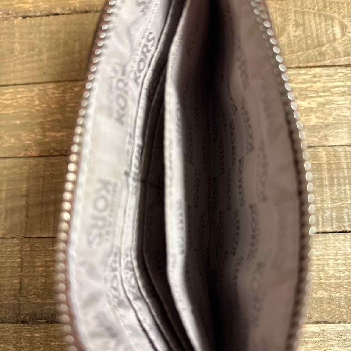 Michael Kors Clutch