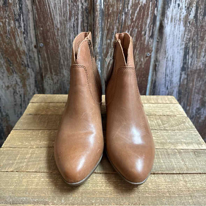 Frye 7 Brown Shoe Booties