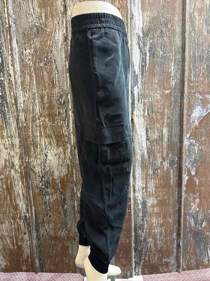 Alice and Olivia Size Medium Black Pants