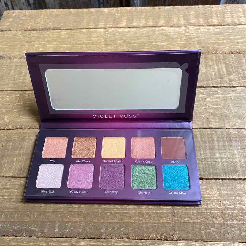 Violet Voss Eyeshadow Palette