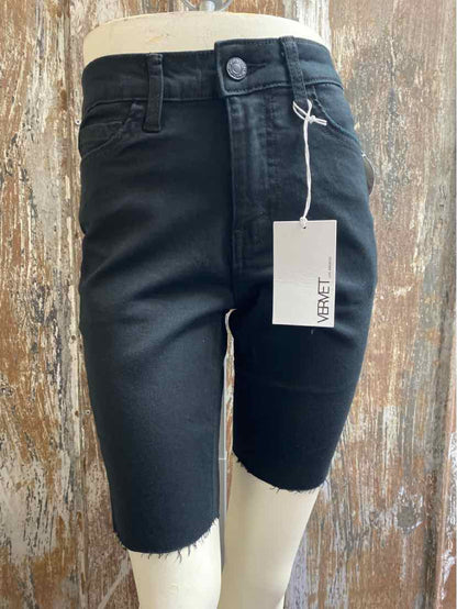 Vervet Size Small (4/6) Black Shorts