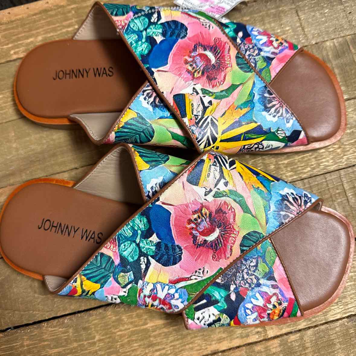 Johnny Was 8 Multi Color Shoes