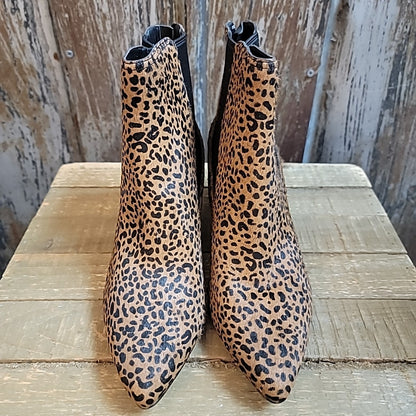 Cole Haan 8 Brown Leopard Boots