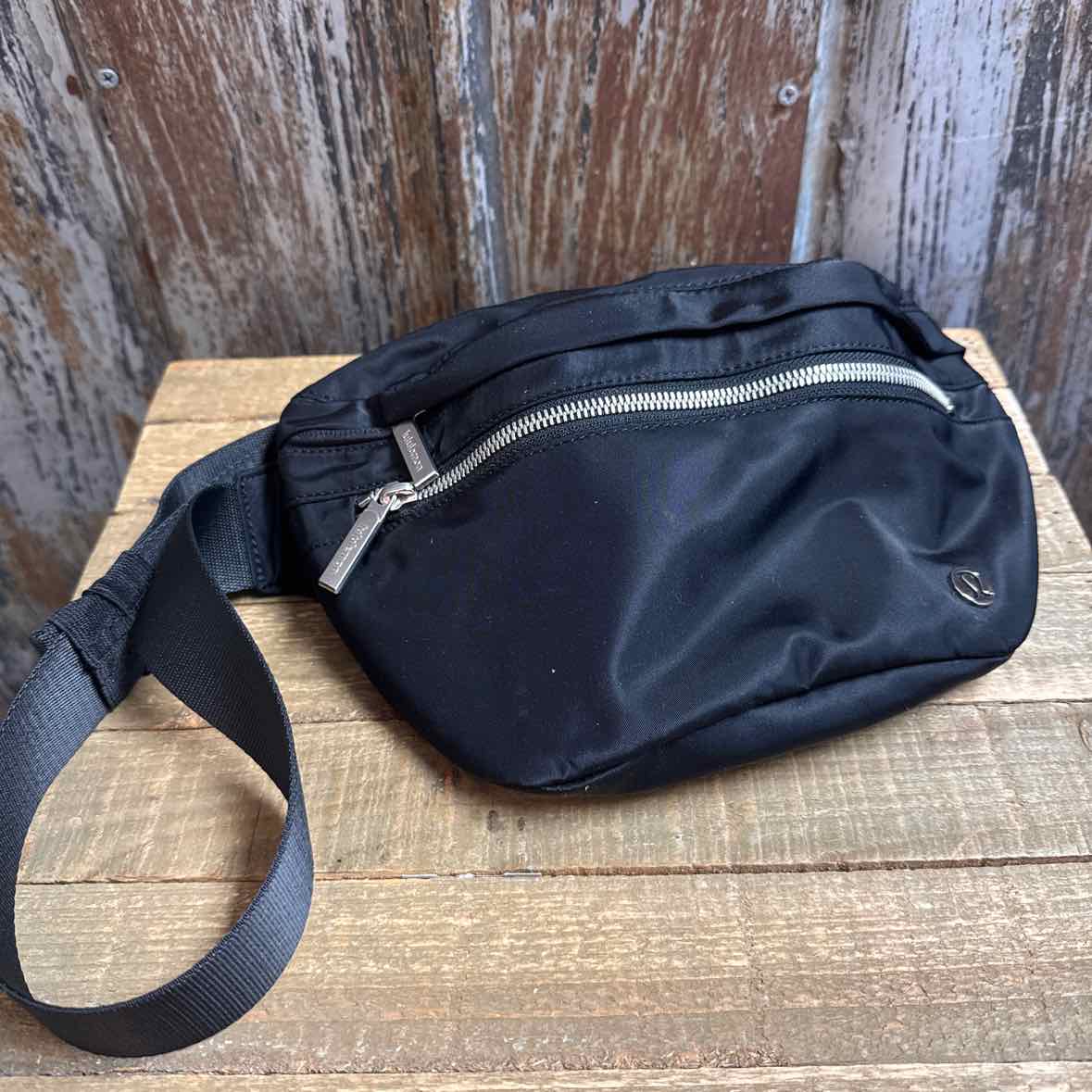 lululemon Belt Bag