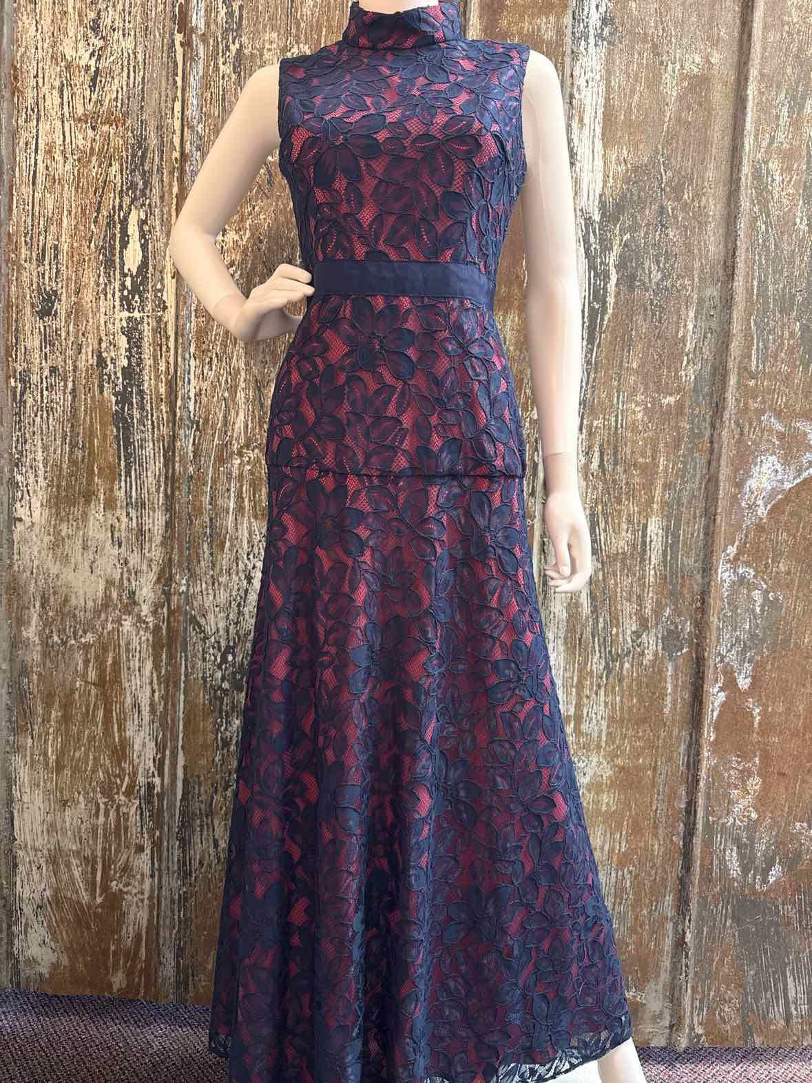 Kay Unger Size 6 (Small) Navy Lace Dress