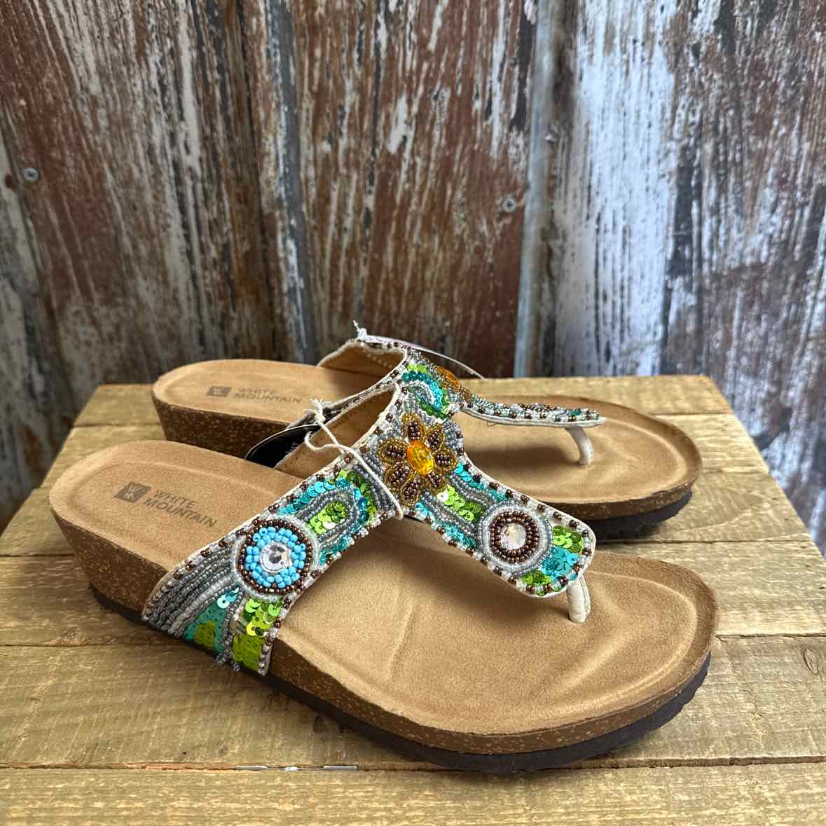 White Mountain 8 blue beaded Sandals