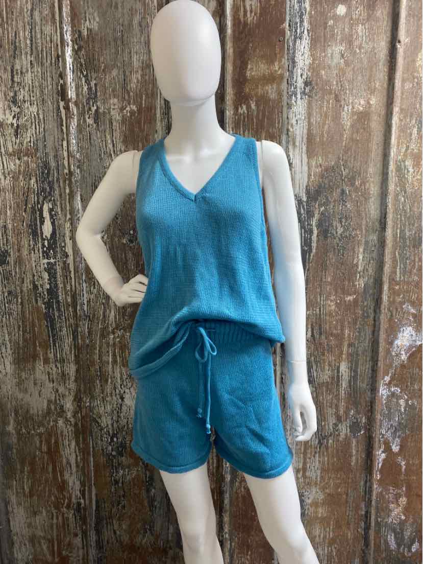 The Free Yoga Size Small Blue Lounge Set