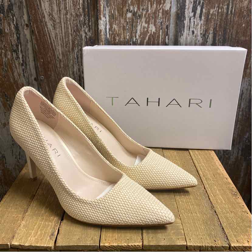 Tahari 8.5 Ivory Shoes