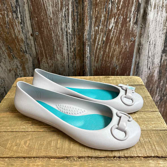 okaB 9 Gray Shoes