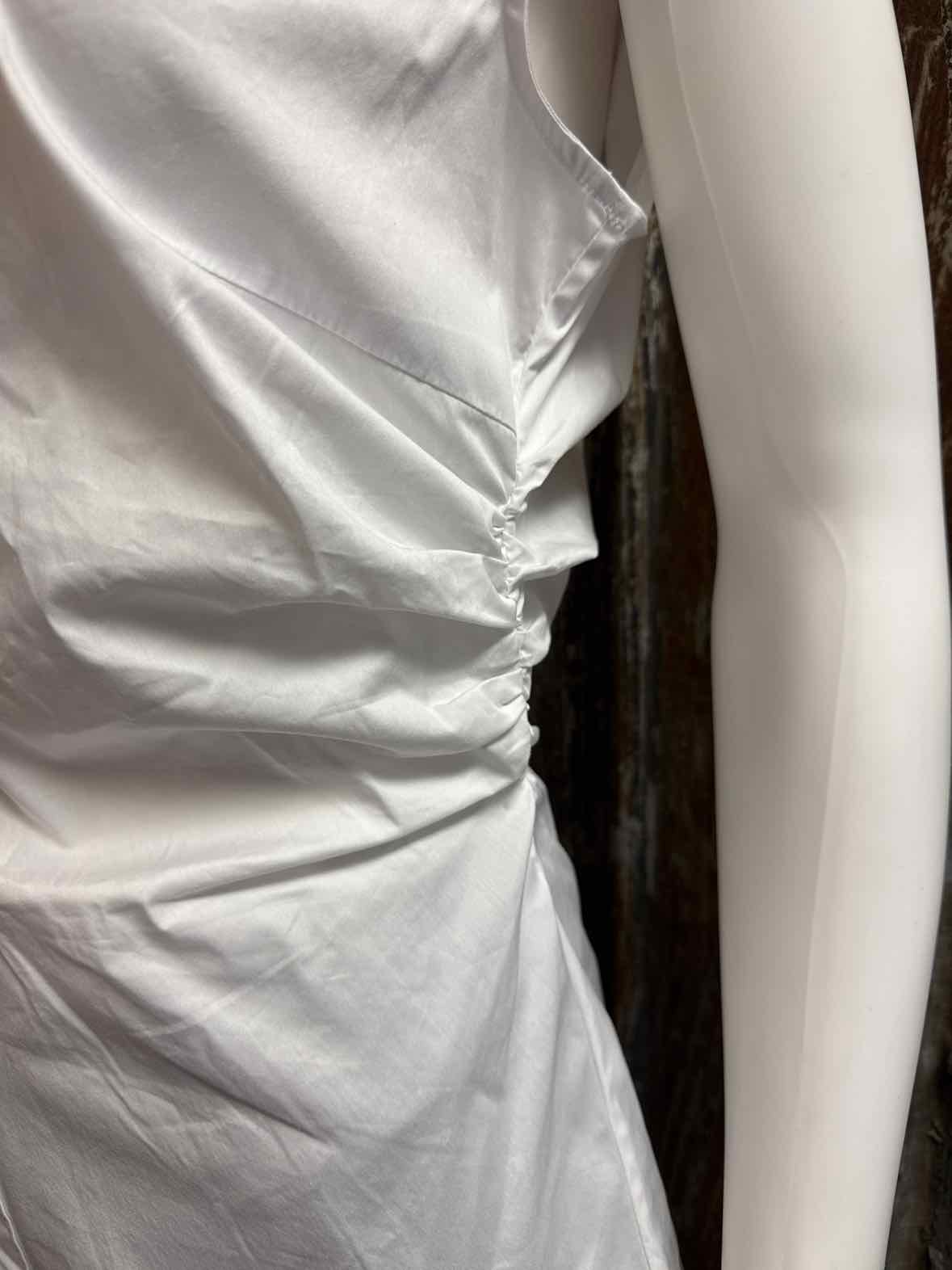 Veronica Beard Size 8 (Medium) White tops