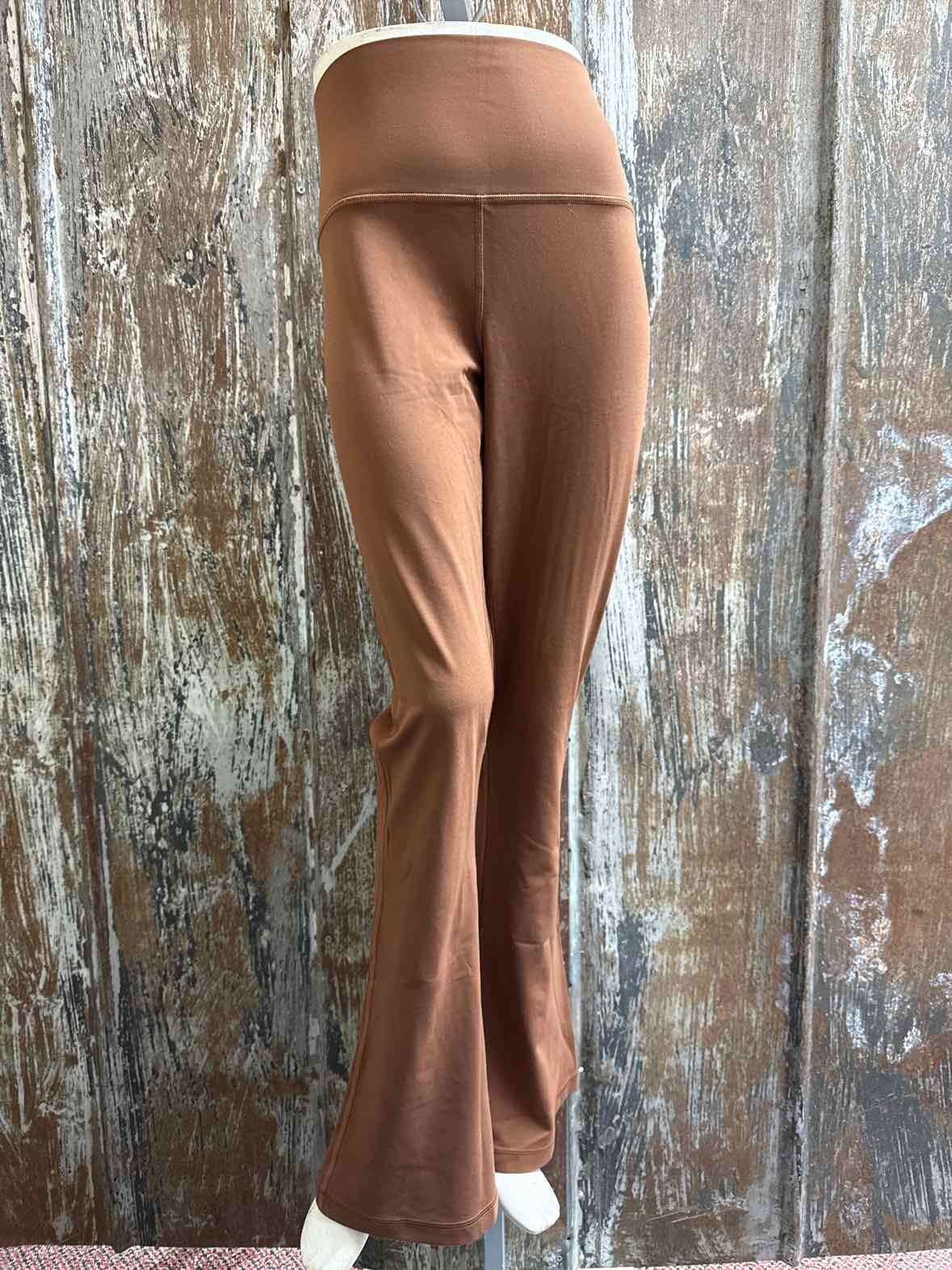 lululemon Size Large (12/14) Brown Pants