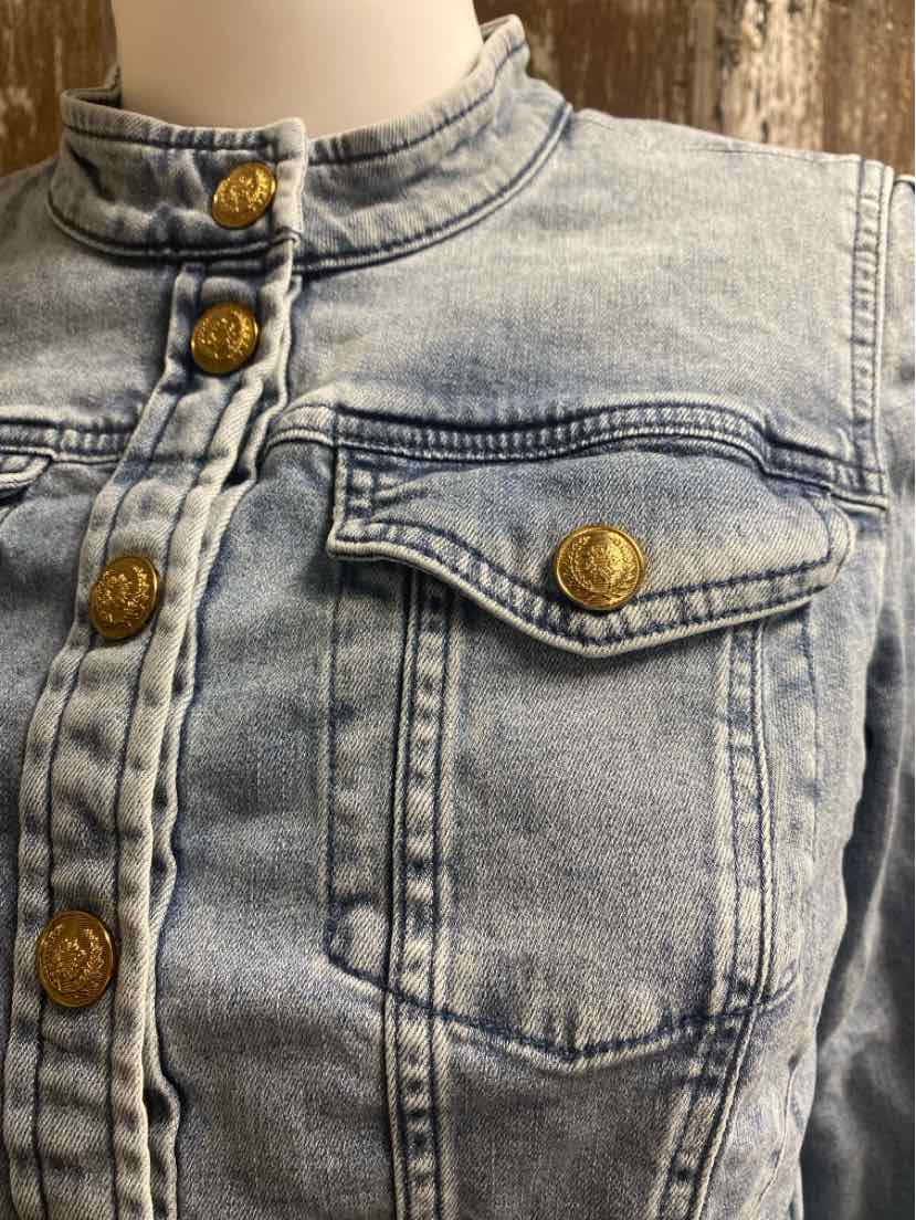 White House Black Market Size 10 (Medium) Denim Jean Jacket