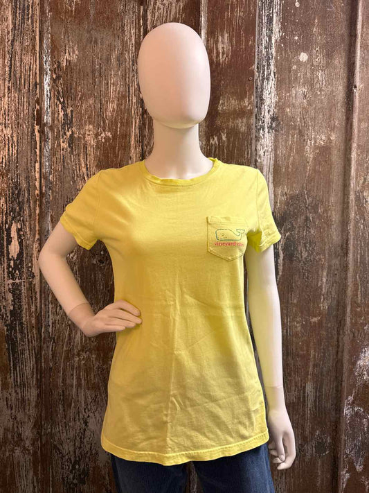 Vineyard Vines Size small Yellow tops
