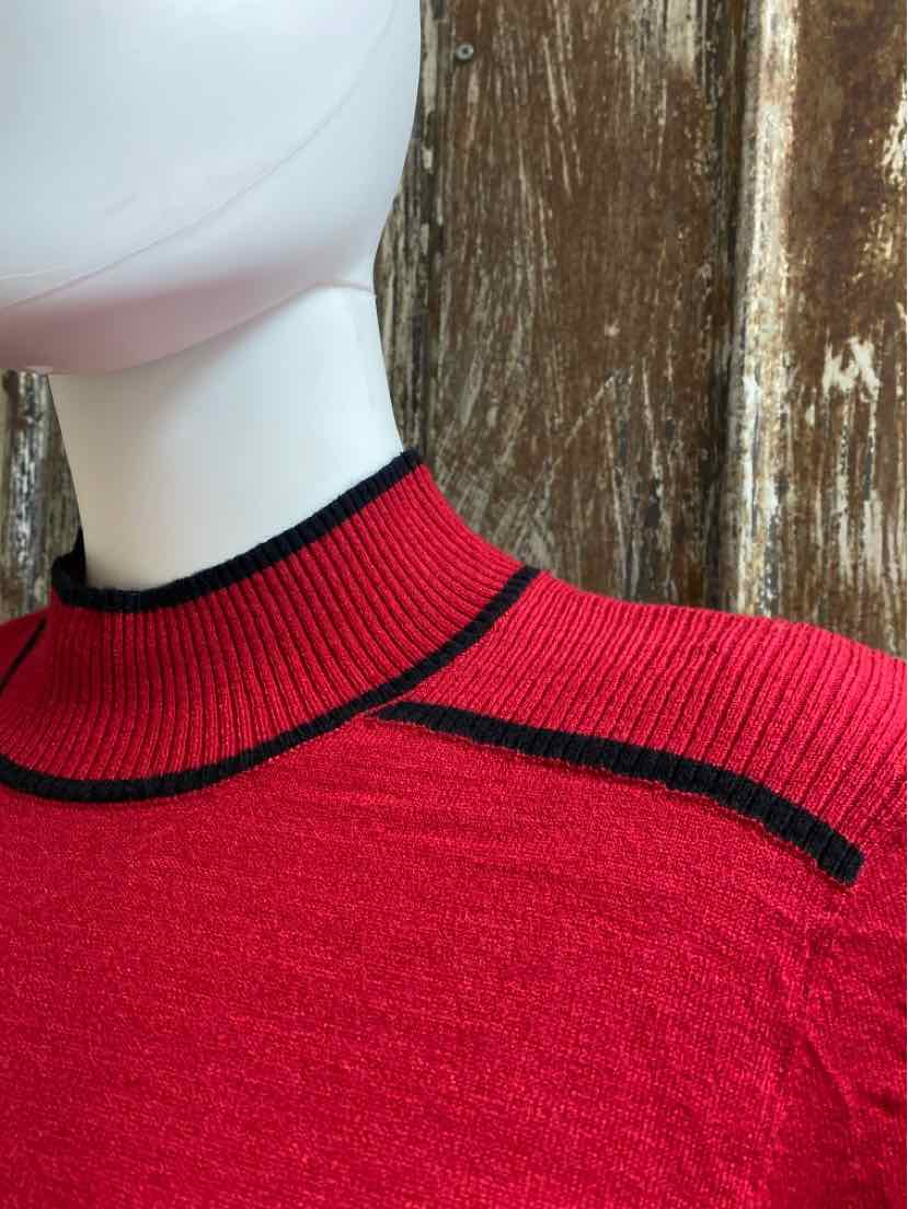 retrology Size Medium Red Sweater