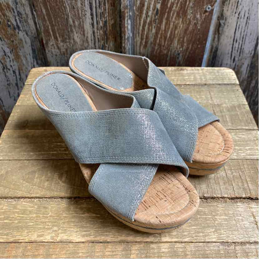Donald Pliner 7 Gray Shoes