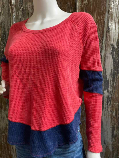 We the free Size Medium Red tops