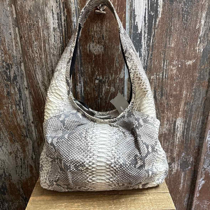 Annie Purse