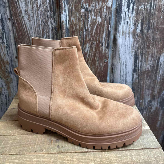 Nine West 10 Brown Boots