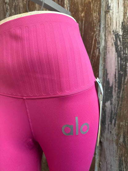 Alo Size Small (4/6) Pink Leggings