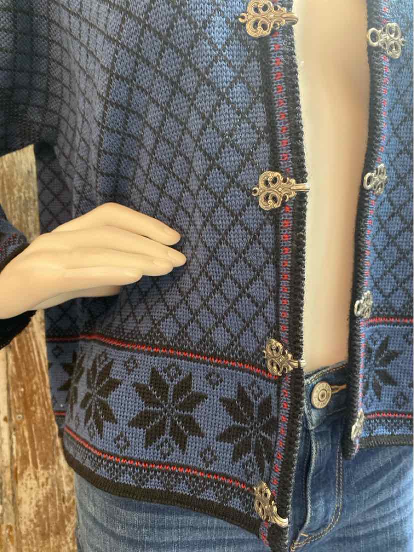 Volund Size Large Navy Print Cardigan