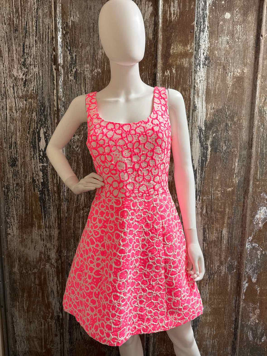Lilly Pulitzer Size 8 (Medium) Pink & White Dress