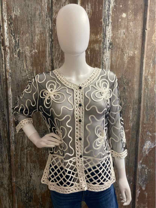 Maggie Size Medium Black & Cream Cardigan