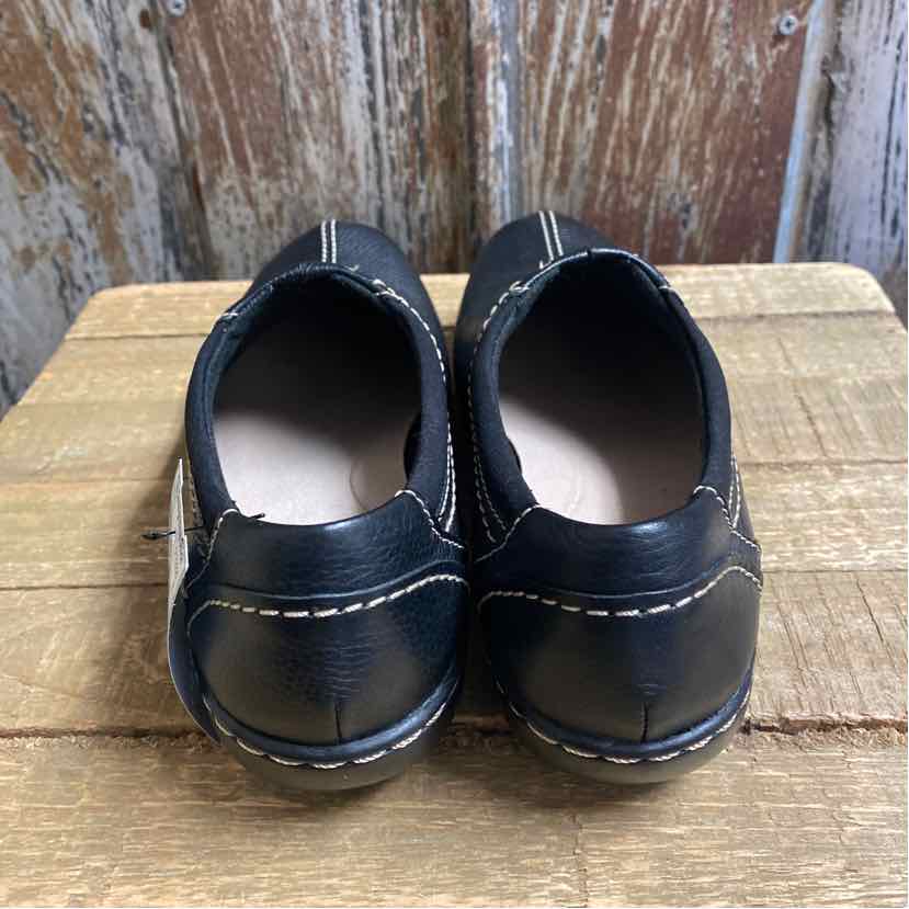 Clark's 7 Black Shoes
