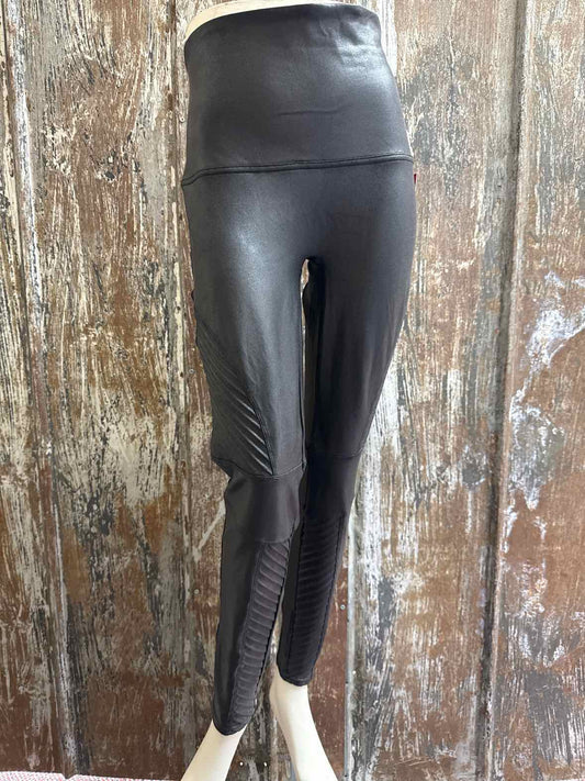 Spanx Size 1X Black Leggings