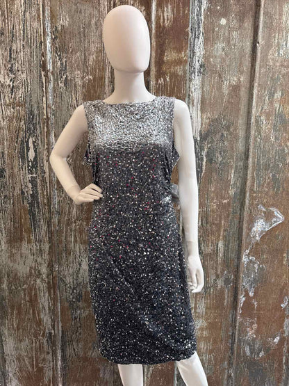 Gabby Skye Size 12 (Large) Gray/Silver Dress