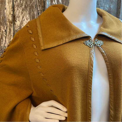 Patricia Nash Size One Size Camel Cape