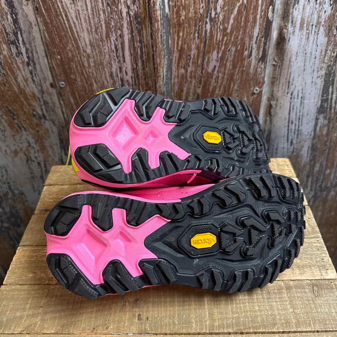 Hoka 8.5 Pink Sneakers