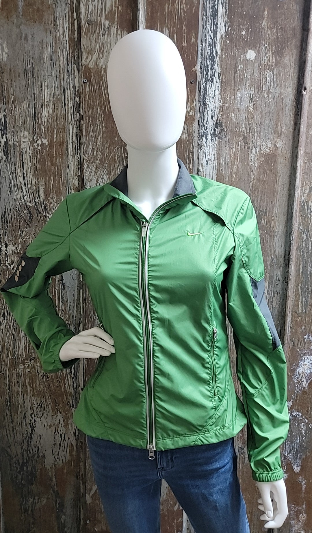 Nike Size small Green Jacket