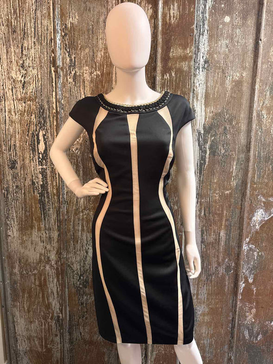 Jax Size 14 (Large) Black Dress
