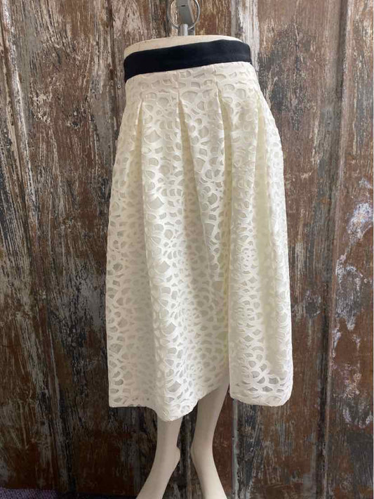 Karl Lagerfeld Size 14 White Skirt