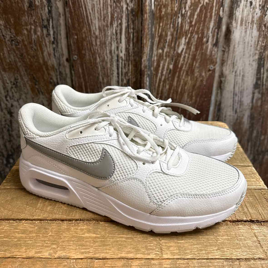 Nike 10 White Sneakers