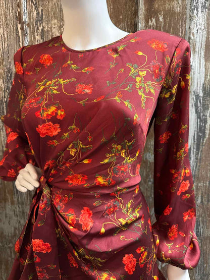 Cinq a Sept Size 6 (Small) Red Floral Dress