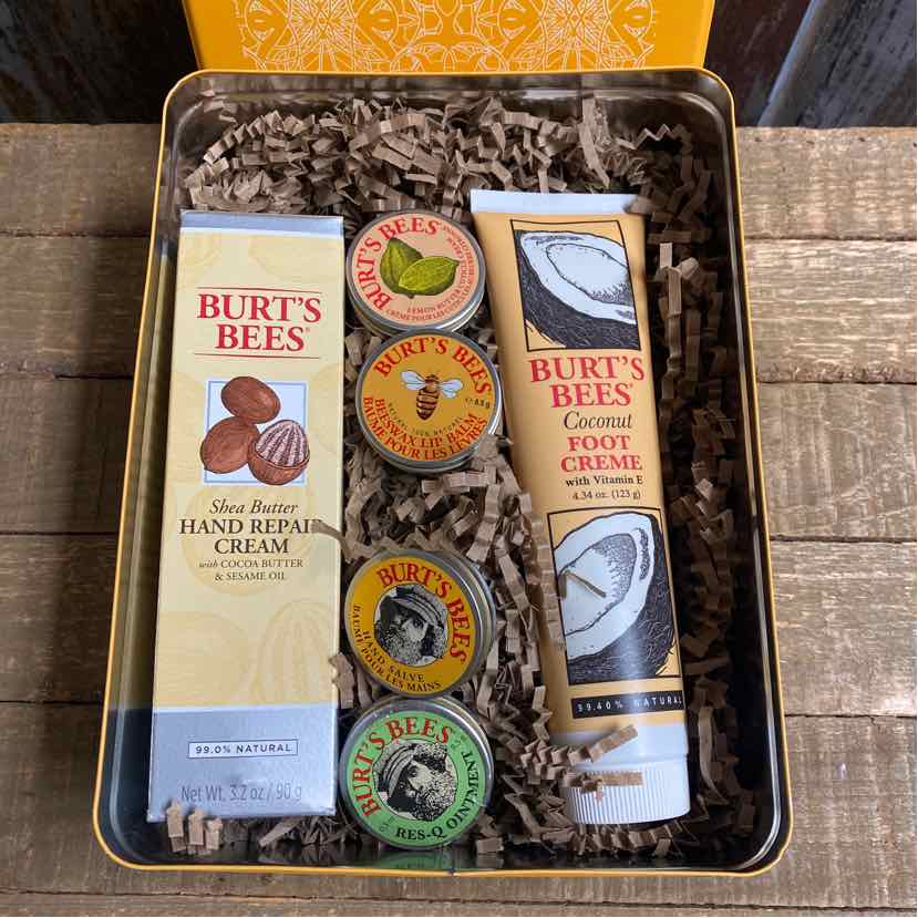 Burt's Bees Hand/Foot Cream Set