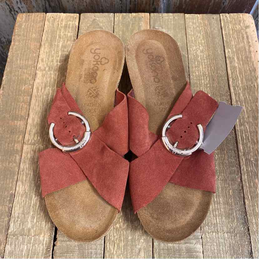 Yokono 7.5 Rust Shoes