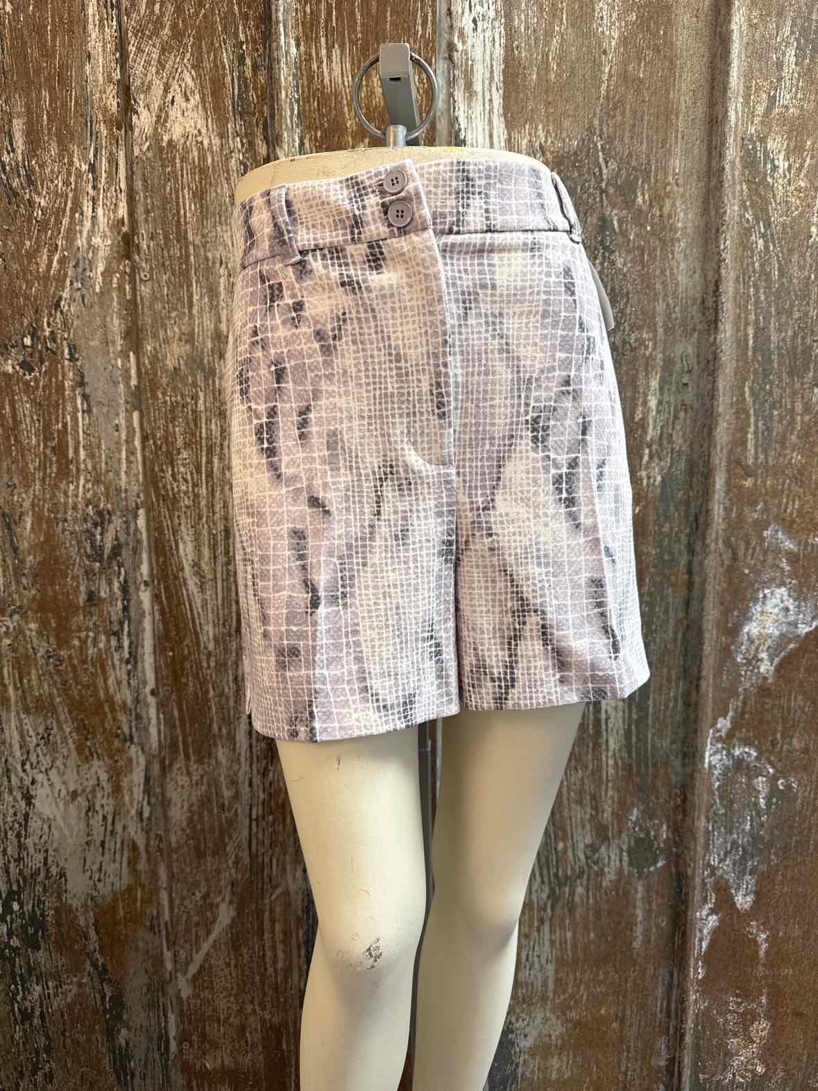 White House Black Market Size 6 Purple Shorts