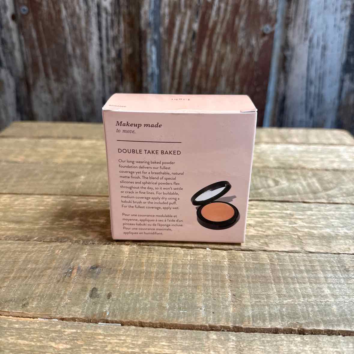 laura geller Foundation
