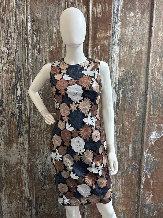 Calvin Klein Size 2 (Extra Small) black/gold Dress
