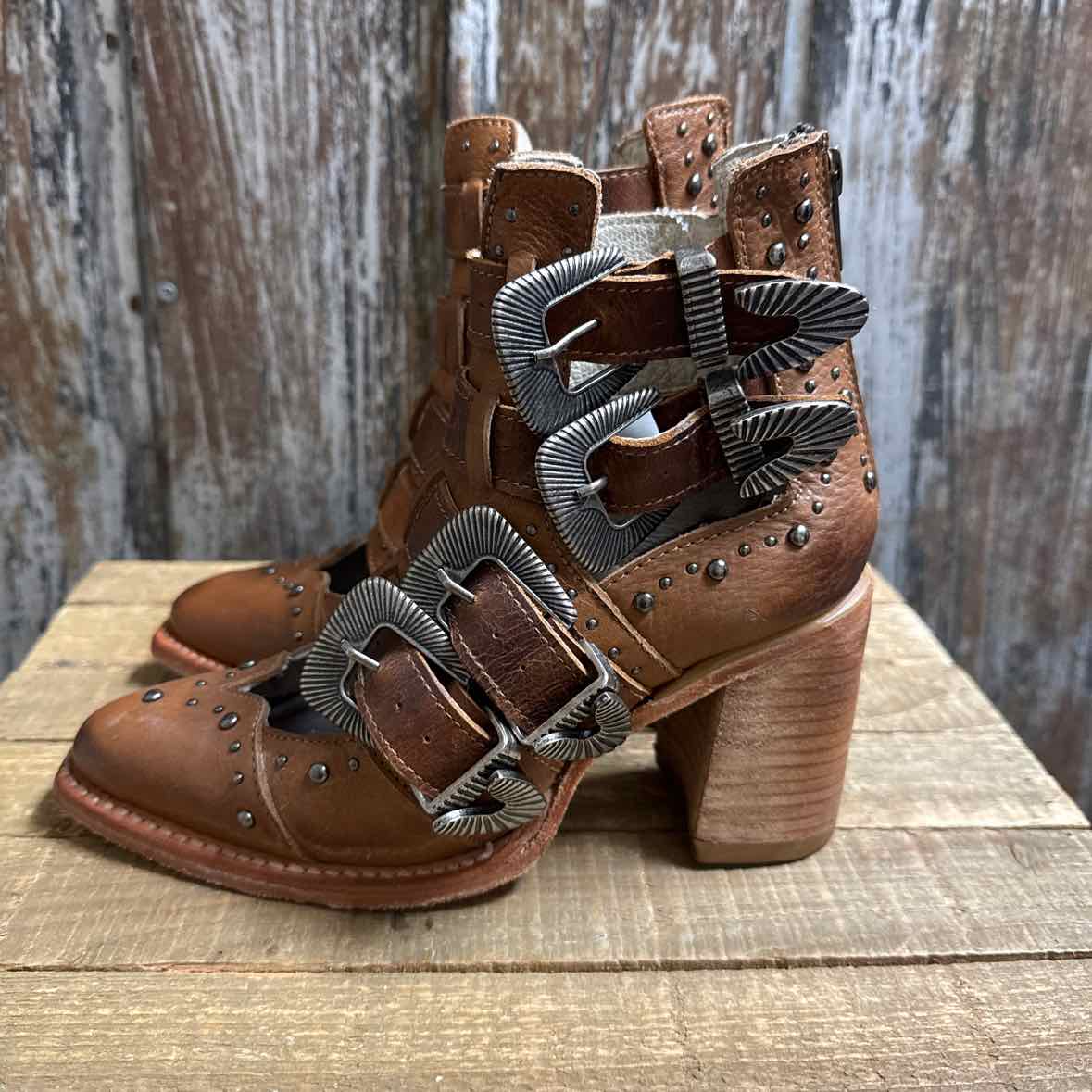 Free Bird 5 Brown Shoe Booties