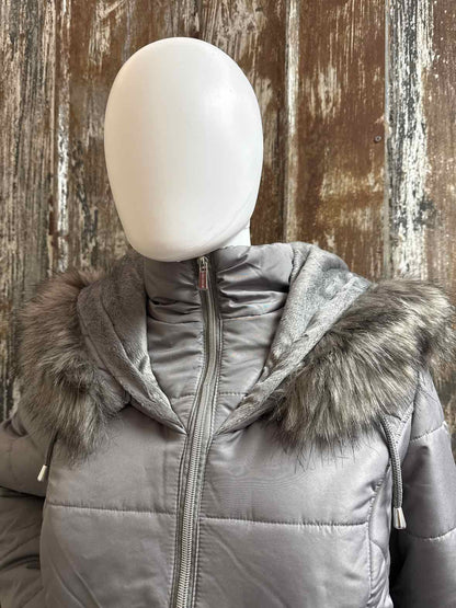 Susan Graver Size Large Gray Winter Coat