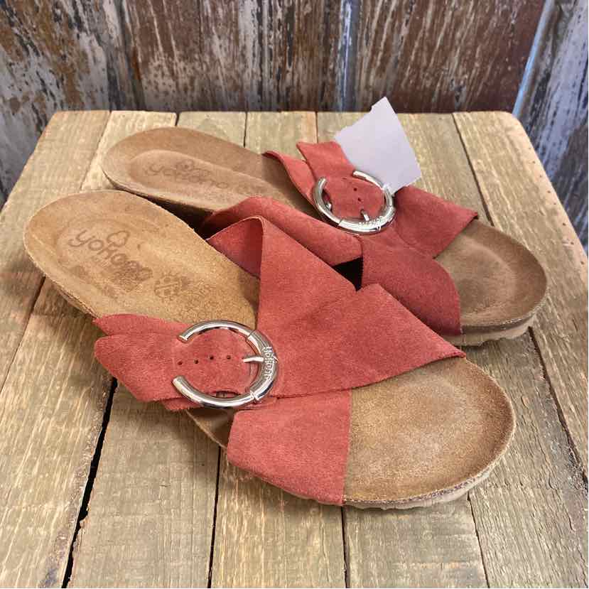 Yokono 7.5 Rust Shoes