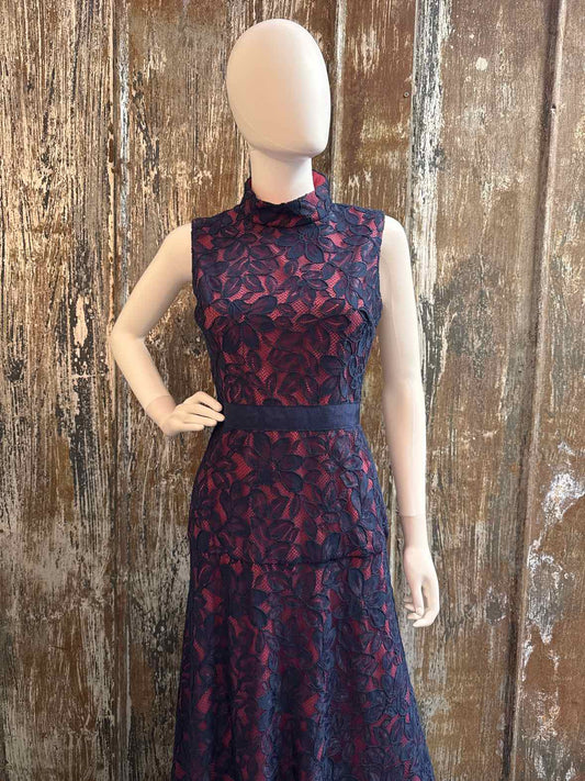 Kay Unger Size 6 (Small) Navy Lace Dress